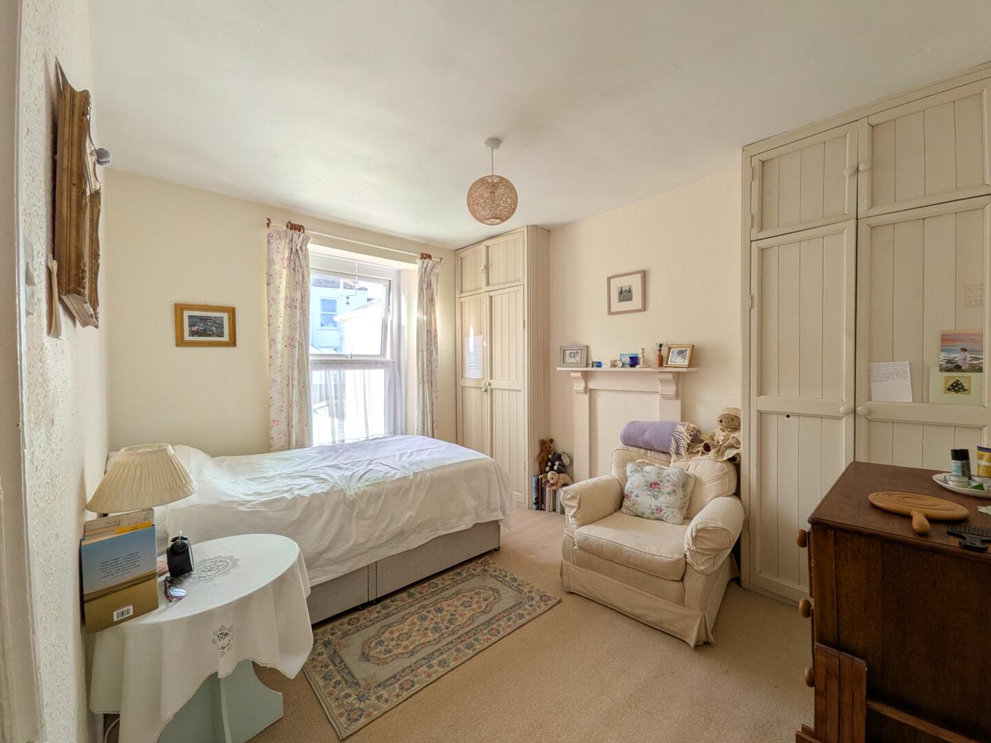 Raleigh Place, Falmouth